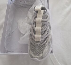 Kids Light Grey Knit Slip-On Sneaker